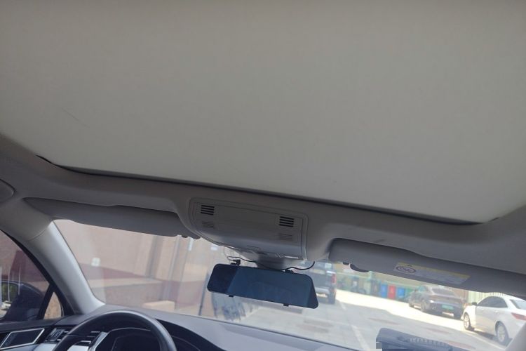 Used Volkswagen Magotan 2023 2 Million Units Commemorative Edition 330TSI DSG Luxury Version Headliner