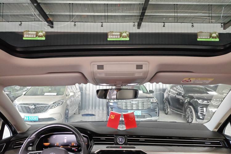 Used Volkswagen Magotan 2023 2 Million Units Limited Edition 330TSI DSG Leading Version Headliner