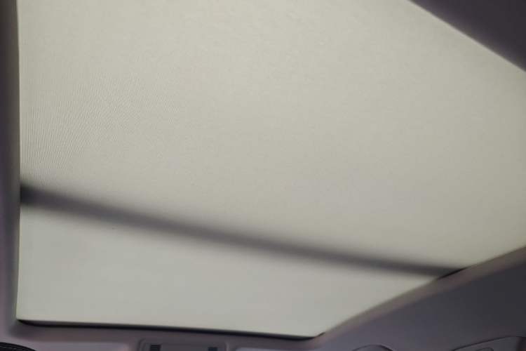 Used Volkswagen Magotan 2023 2 Million Units Limited-Edition 280TSI DSG Comfort Version Headliner