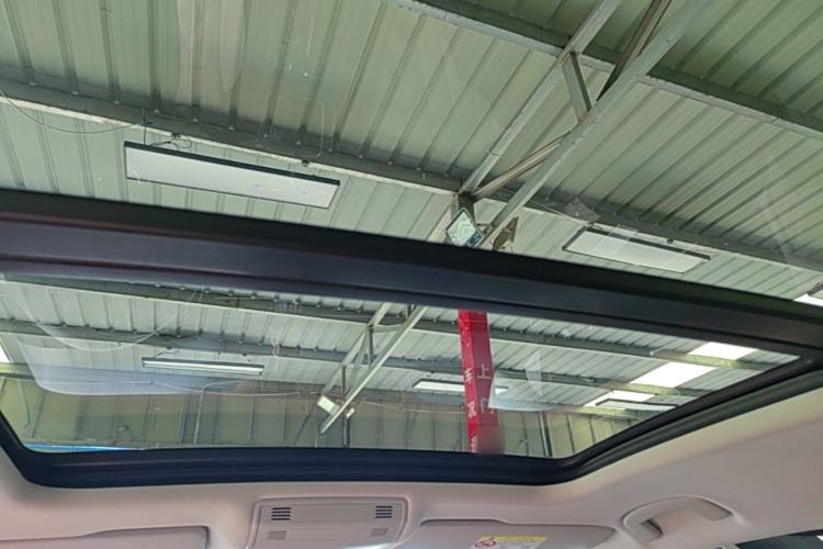 Used Volkswagen Magotan 2023 2 Million Units Commemorative Edition 330TSI DSG Luxury Version Headliner