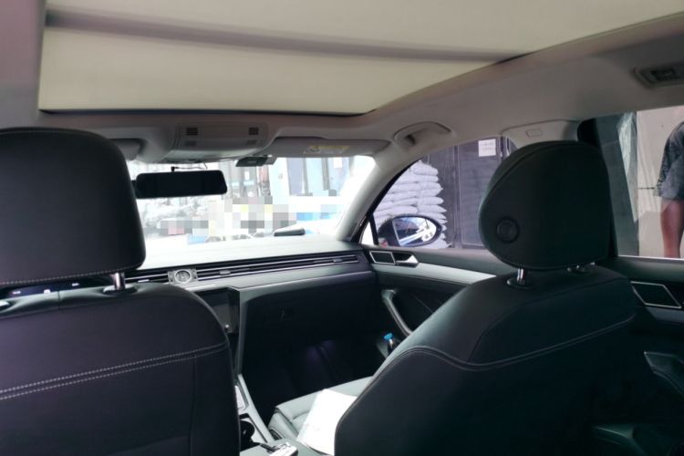 Used Volkswagen Magotan 2023 2 Million Units Limited-Edition 280TSI DSG Comfort Version Headliner