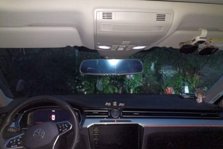 Used Volkswagen Magotan 2023 2 Million Units Commemorative Edition 330TSI DSG Luxury Version Headliner