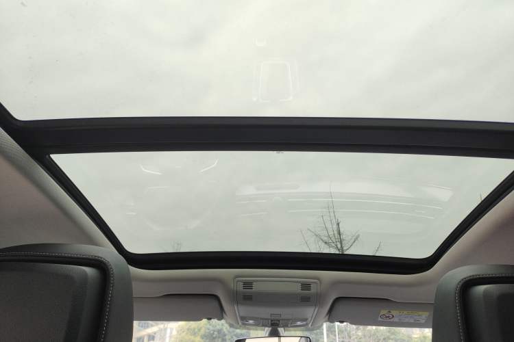 Used Volkswagen Magotan 2023 2 Million Units Limited Edition 330TSI DSG Leading Version Headliner