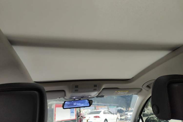 Used Volkswagen Magotan 2023 2 Million Units Limited Edition 330TSI DSG Leading Version Headliner