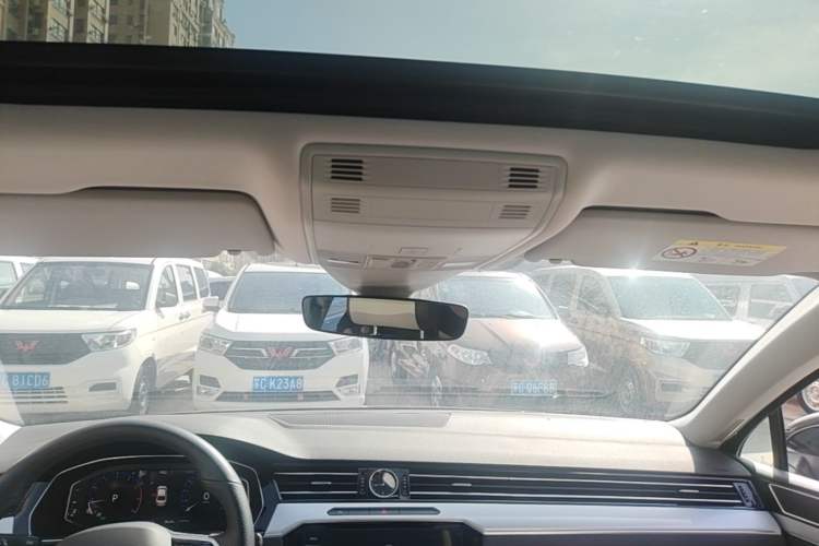 Used Volkswagen Magotan 2023 2 Million Units Limited Edition 330TSI DSG Leading Version Headliner