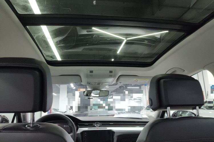 Used Volkswagen Magotan 2023 2 Million Units Limited Edition 330TSI DSG Leading Version Headliner
