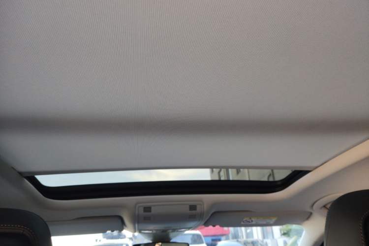 Used Volkswagen Magotan 2023 2 Million Units Commemorative Edition 330TSI DSG Luxury Version Headliner