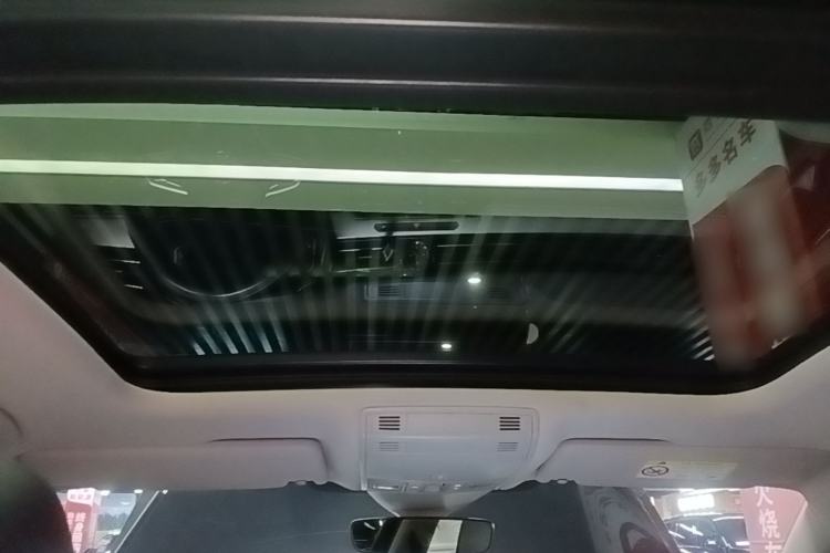 Used Volkswagen Magotan 2023 2 Million Units Commemorative Edition 330TSI DSG Luxury Version Headliner