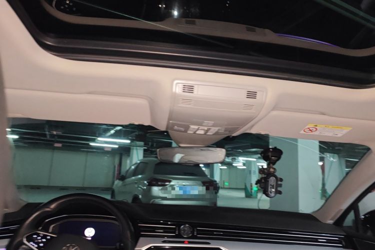 Used Volkswagen Magotan 2023 2 Million Units Commemorative Edition 330TSI DSG Luxury Version Headliner