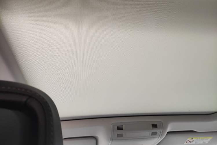 Used Volkswagen Magotan 2023 2 Million Units Commemorative Edition 330TSI DSG Luxury Version Headliner