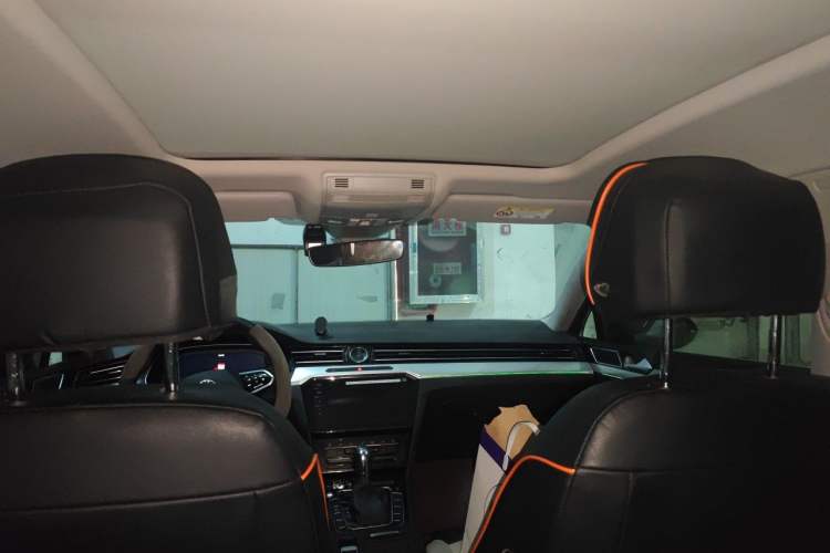 Used Volkswagen Magotan 2023 2 Million Units Commemorative Edition 330TSI DSG Luxury Version Headliner