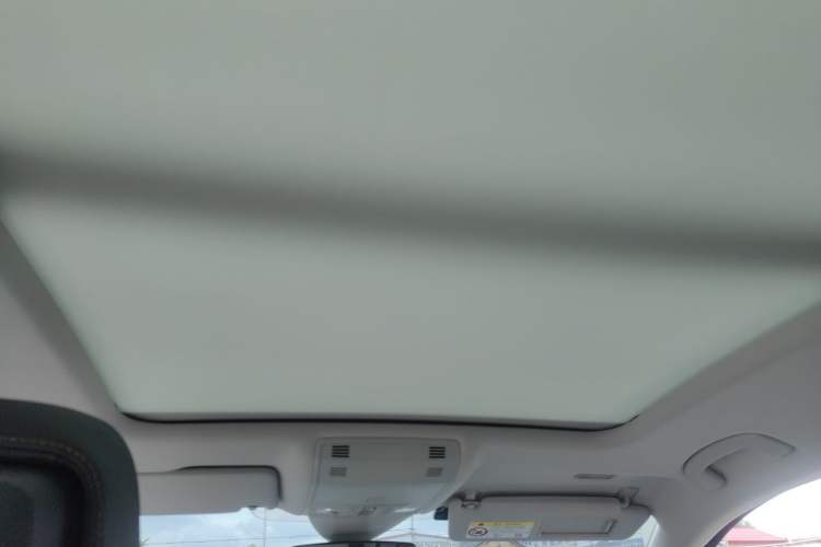 Used Volkswagen Magotan 2023 2 Million Units Limited Edition 330TSI DSG Leading Version Headliner