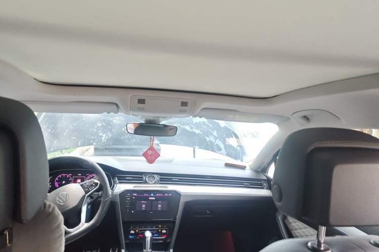 Used Volkswagen Magotan 2023 2 Million Units Commemorative Edition 330TSI DSG Luxury Version Headliner