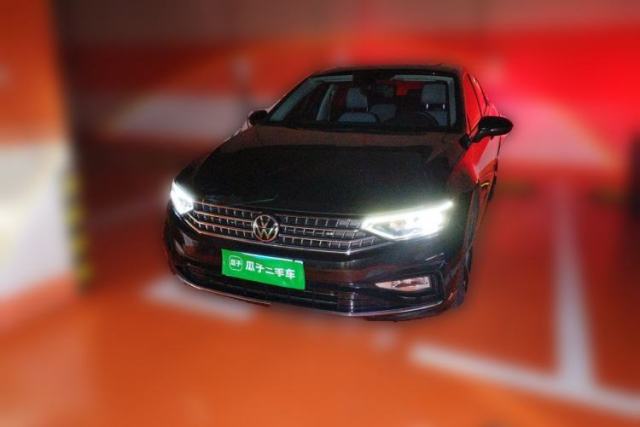 Used Volkswagen Magotan 2023 2 Million Units Limited Edition 280TSI DSG Leading Version