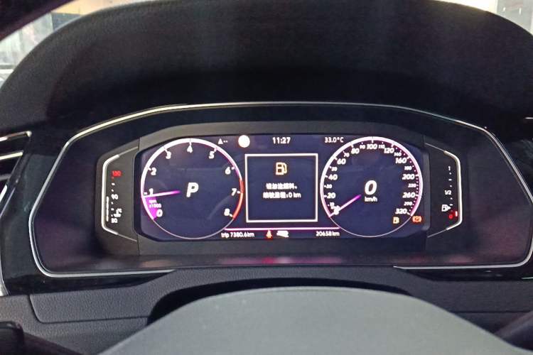 Used Volkswagen Magotan 2023 2 Million Units Commemorative Edition 330TSI DSG Luxury Version Instrument Cluster