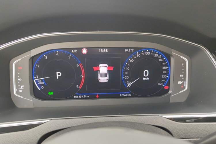 Used Volkswagen Magotan 2023 2 Million Units Commemorative Edition 330TSI DSG Luxury Version Instrument Cluster