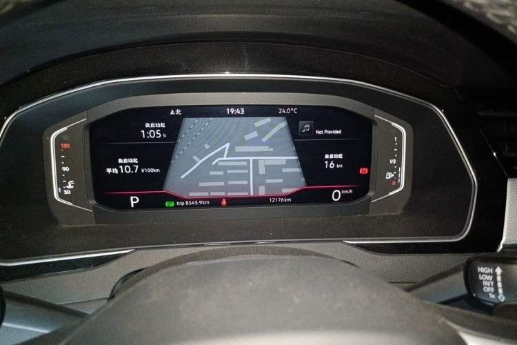 Used Volkswagen Magotan 2023 2 Million Units Commemorative Edition 330TSI DSG Luxury Version Instrument Cluster