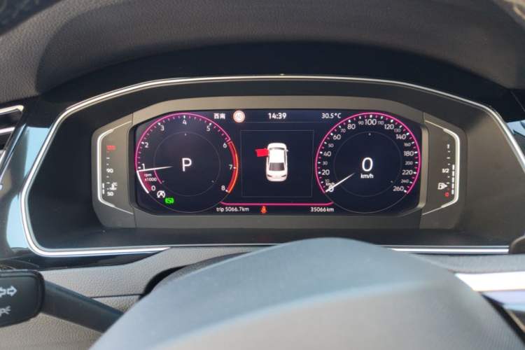 Used Volkswagen Magotan 2023 2 Million Units Commemorative Edition 330TSI DSG Luxury Version Instrument Cluster