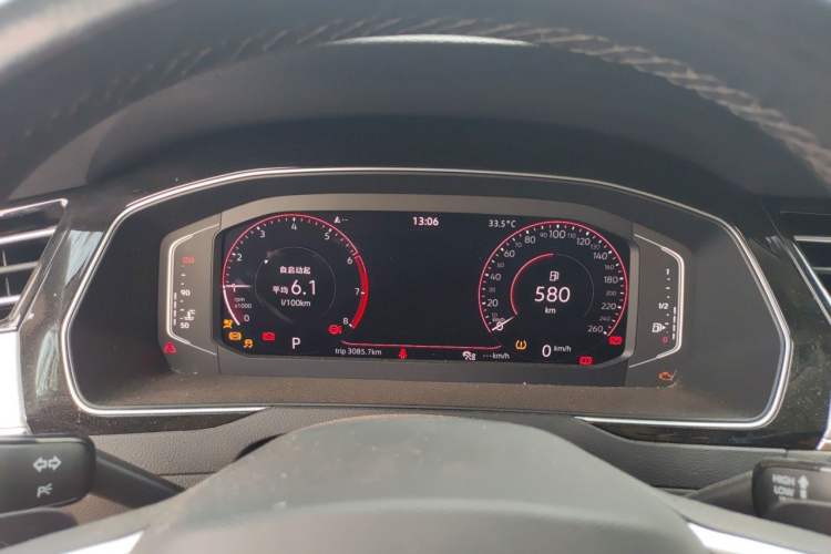 Used Volkswagen Magotan 2023 2 Million Units Commemorative Edition 330TSI DSG Luxury Version Instrument Cluster
