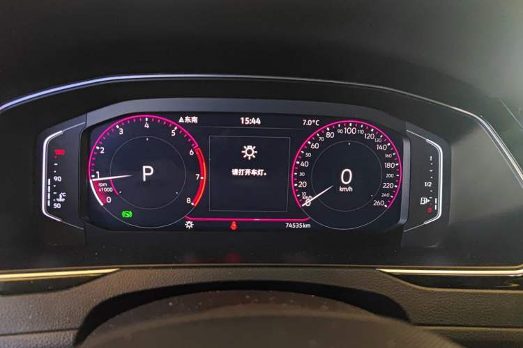 Used Volkswagen Magotan 2023 2 Million Units Commemorative Edition 330TSI DSG Luxury Version Instrument Cluster