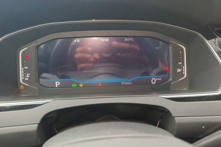 Used Volkswagen Magotan 2023 2 Million Units Limited Edition 330TSI DSG Leading Version Instrument Cluster