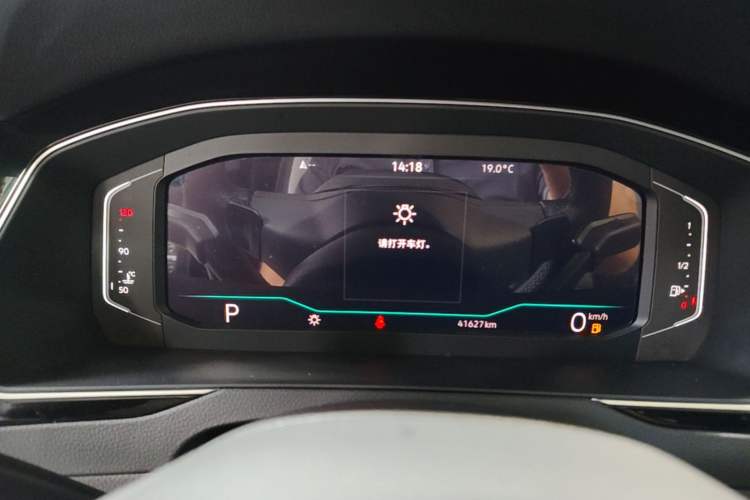Used Volkswagen Magotan 2023 2 Million Units Commemorative Edition 330TSI DSG Luxury Version Instrument Cluster