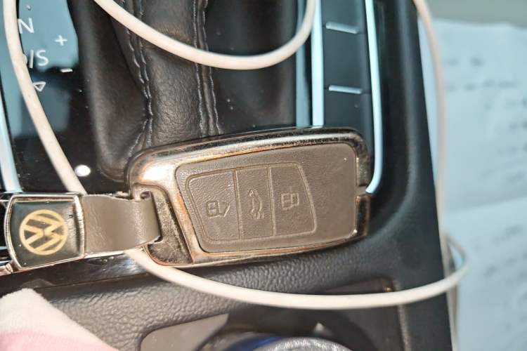 Used Volkswagen Magotan 2023 2 Million Units Commemorative Edition 330TSI DSG Luxury Version Interior 1