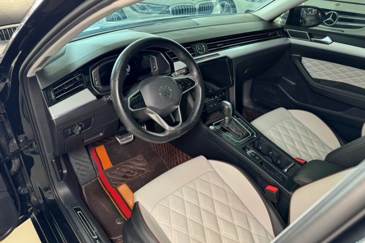 Used Volkswagen Magotan 2023 2 Million Units Commemorative Edition 330TSI DSG Luxury Version Interior 13