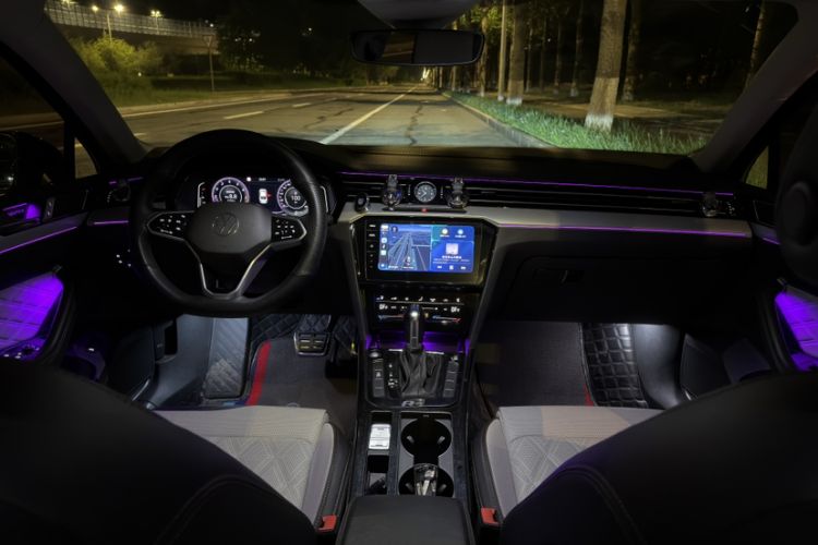 Used Volkswagen Magotan 2023 2 Million Units Commemorative Edition 330TSI DSG Luxury Version Interior 2