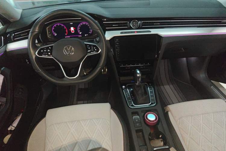Used Volkswagen Magotan 2023 2 Million Units Commemorative Edition 330TSI DSG Luxury Version Interior 2