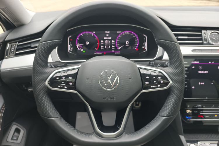 Used Volkswagen Magotan 2023 2 Million Units Commemorative Edition 330TSI DSG Luxury Version Interior 4