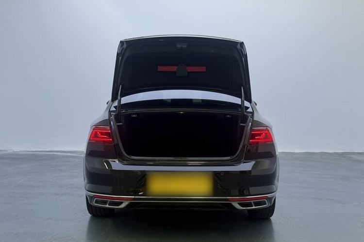 Used Volkswagen Magotan 2023 2 Million Units Commemorative Edition 330TSI DSG Luxury Version Interior 6