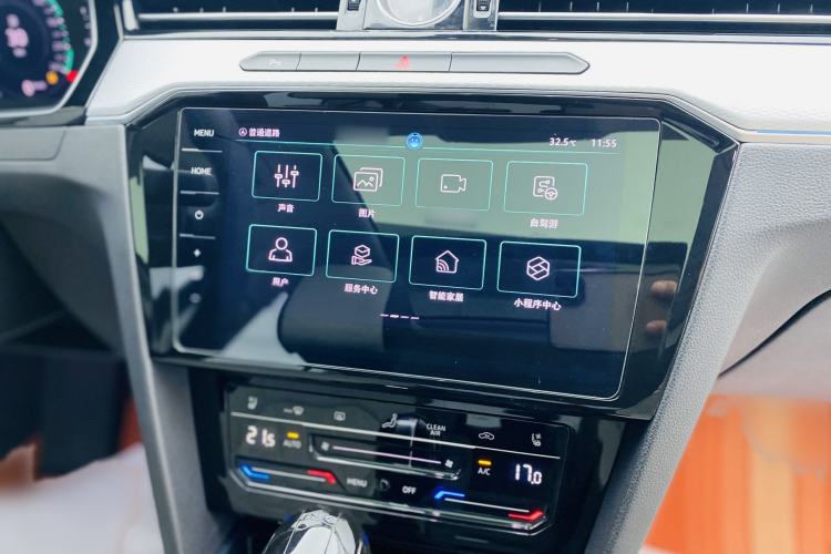 Used Volkswagen Magotan 2023 2 Million Units Commemorative Edition 330TSI DSG Luxury Version Interior 8