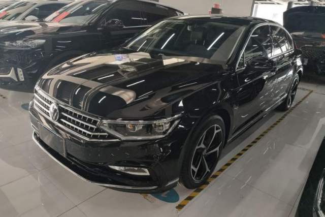 Ojetý Volkswagen Magotan 2023 2 Million Units Limited Edition 330TSI DSG Leading Version