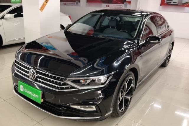Ojetý Volkswagen Magotan 2023 2 Million Units Limited Edition 330TSI DSG Leading Version