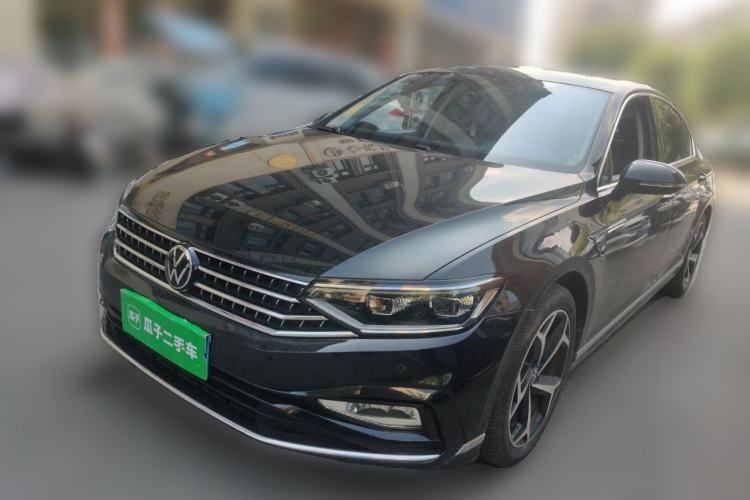 Used Volkswagen Magotan 2023 2 Million Units Commemorative Edition 330TSI DSG Luxury Version Guazi used car, China used car export, Used car for sale, Used  cars, Cheapest cars for sale