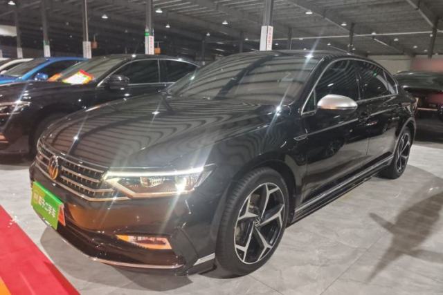 Ojetý Volkswagen Magotan 2023 2 Million Units Limited Edition 330TSI DSG Leading Version
