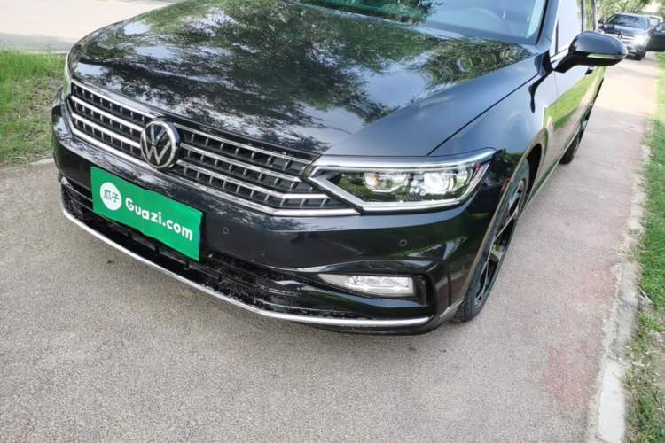 Used Volkswagen Magotan 2023 2 Million Units Limited Edition 330TSI DSG Leading Version Left Front Headlight