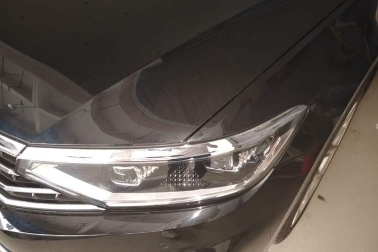 Used Volkswagen Magotan 2023 2 Million Units Commemorative Edition 330TSI DSG Luxury Version Left Front Headlight