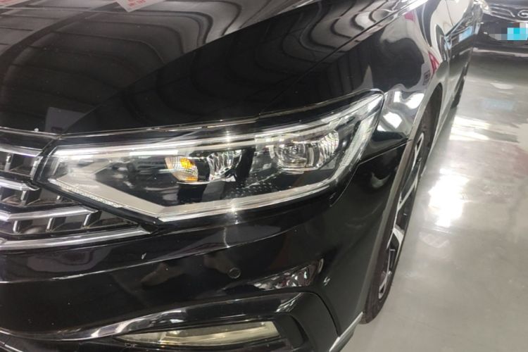 Used Volkswagen Magotan 2023 2 Million Units Limited Edition 280TSI DSG Leading Version Left Front Headlight