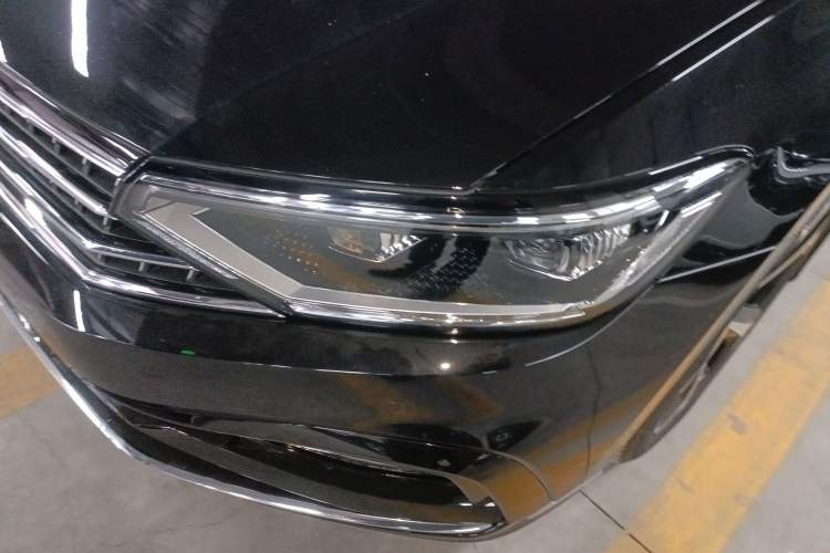 Used Volkswagen Magotan 2023 2 Million Units Limited Edition 330TSI DSG Leading Version Left Front Headlight