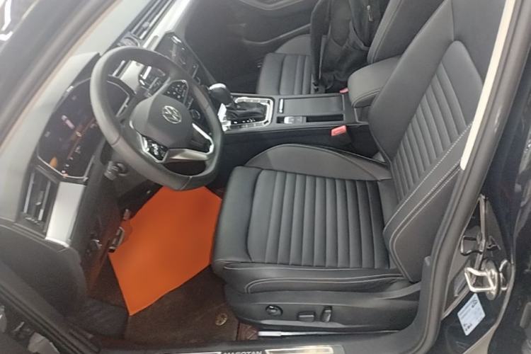Used Volkswagen Magotan 2023 2 Million Units Limited-Edition 280TSI DSG Comfort Version Left Front Seat