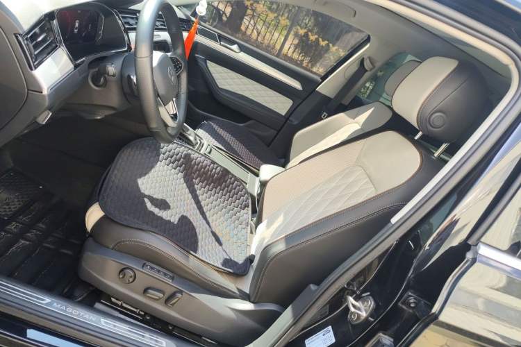 Used Volkswagen Magotan 2023 2 Million Units Limited-Edition 380TSI DSG Flagship Version Left Front Seat