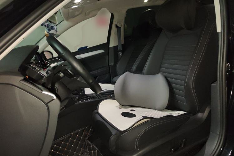 Used Volkswagen Magotan 2023 2 Million Units Limited-Edition 280TSI DSG Comfort Version Left Front Seat