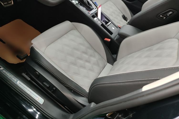 Used Volkswagen Magotan 2023 2 Million Units Limited Edition 280TSI DSG Leading Version Left Front Seat