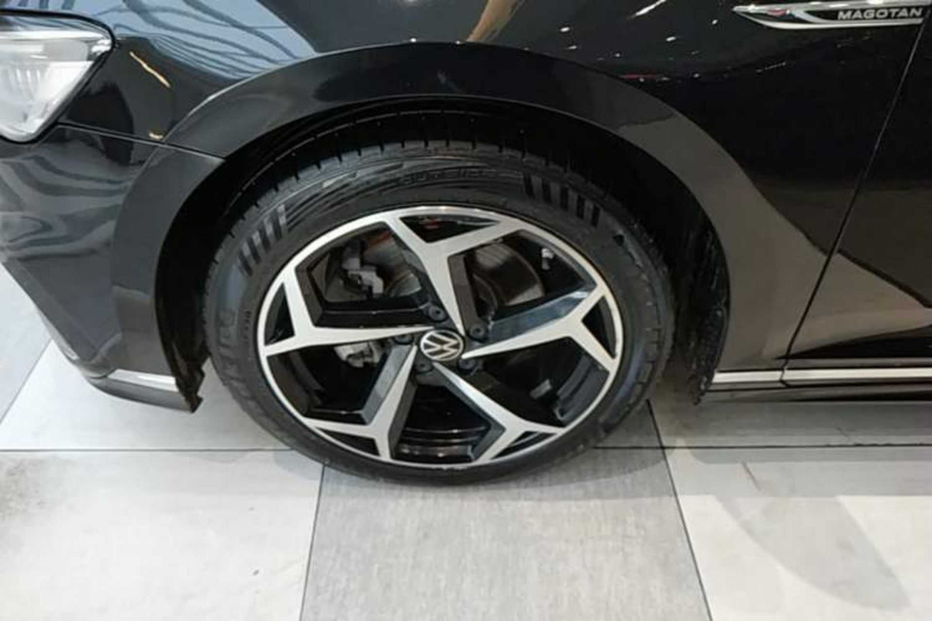 Used Volkswagen Magotan 2023 2 Million Units Commemorative Edition 330TSI DSG Luxury Version Left Front Wheel Hub