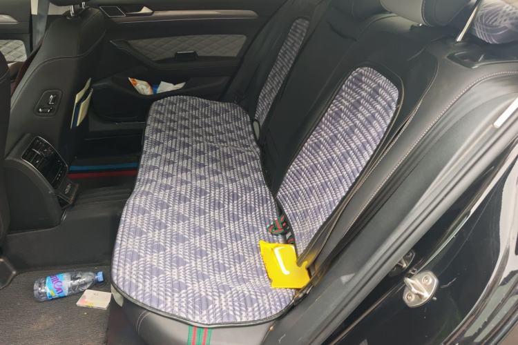 Used Volkswagen Magotan 2023 2 Million Units Limited Edition 330TSI DSG Leading Version Left Rear Seat