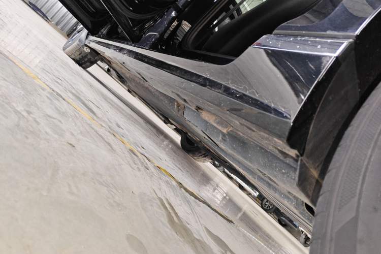 Used Volkswagen Magotan 2023 2 Million Units Limited Edition 330TSI DSG Leading Version Left Side Sill