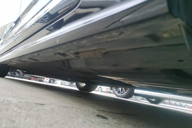 Used Volkswagen Magotan 2023 2 Million Units Limited Edition 330TSI DSG Leading Version Left Side Sill