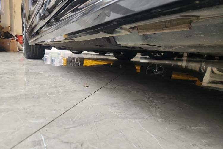 Used Volkswagen Magotan 2023 2 Million Units Limited Edition 330TSI DSG Leading Version Left Side Sill